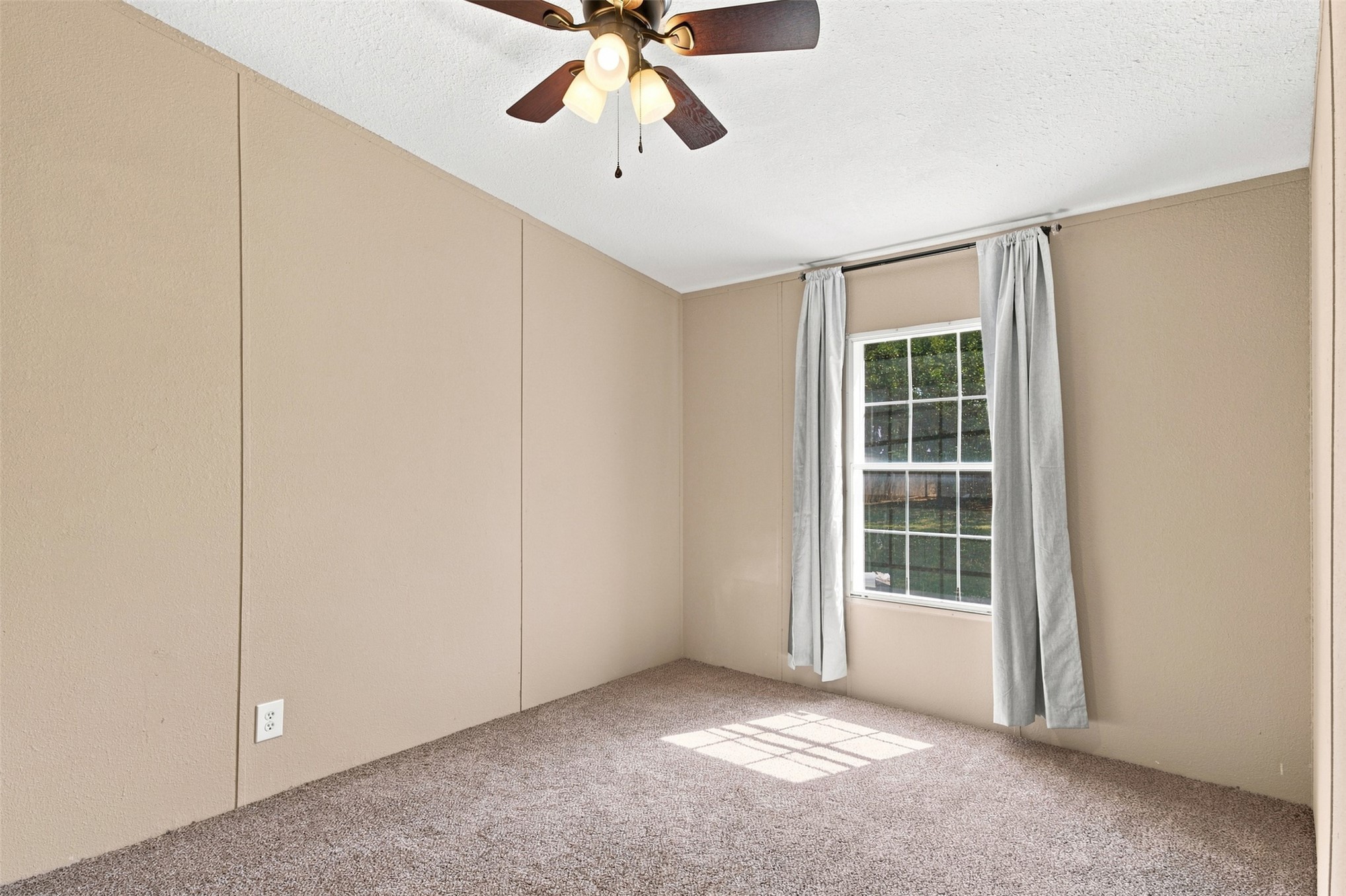 296 S Pine Street Property Photo 32