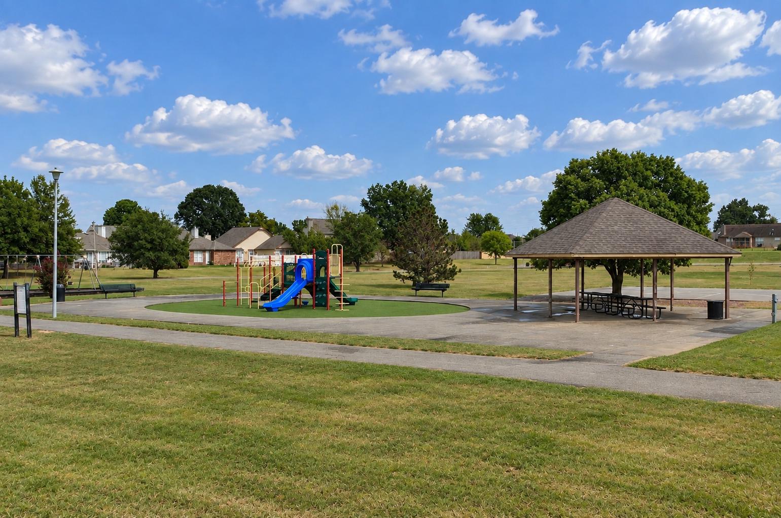 3209 3rd Place Property Photo 18