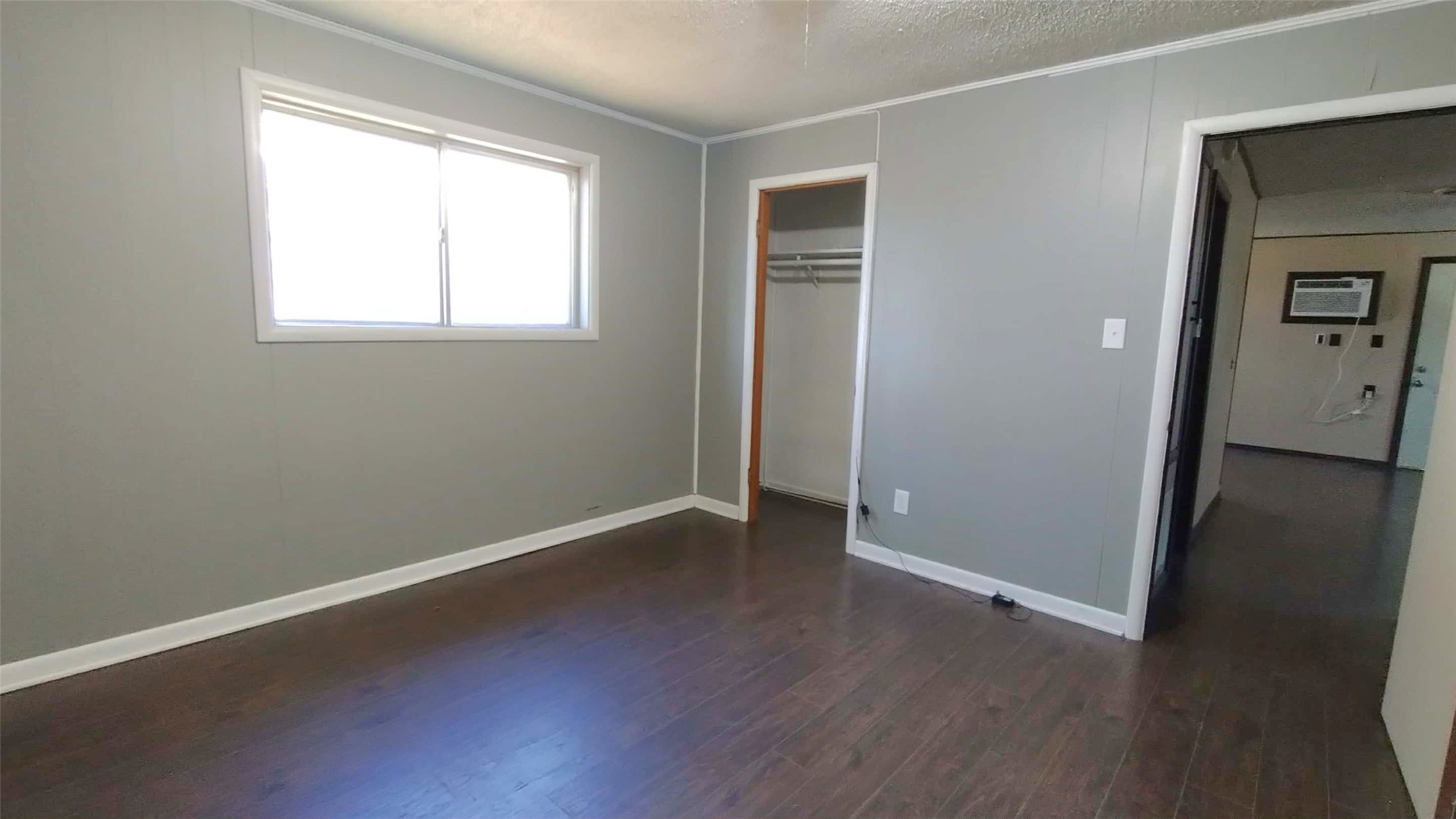 1358 Shady Lane Property Photo 11