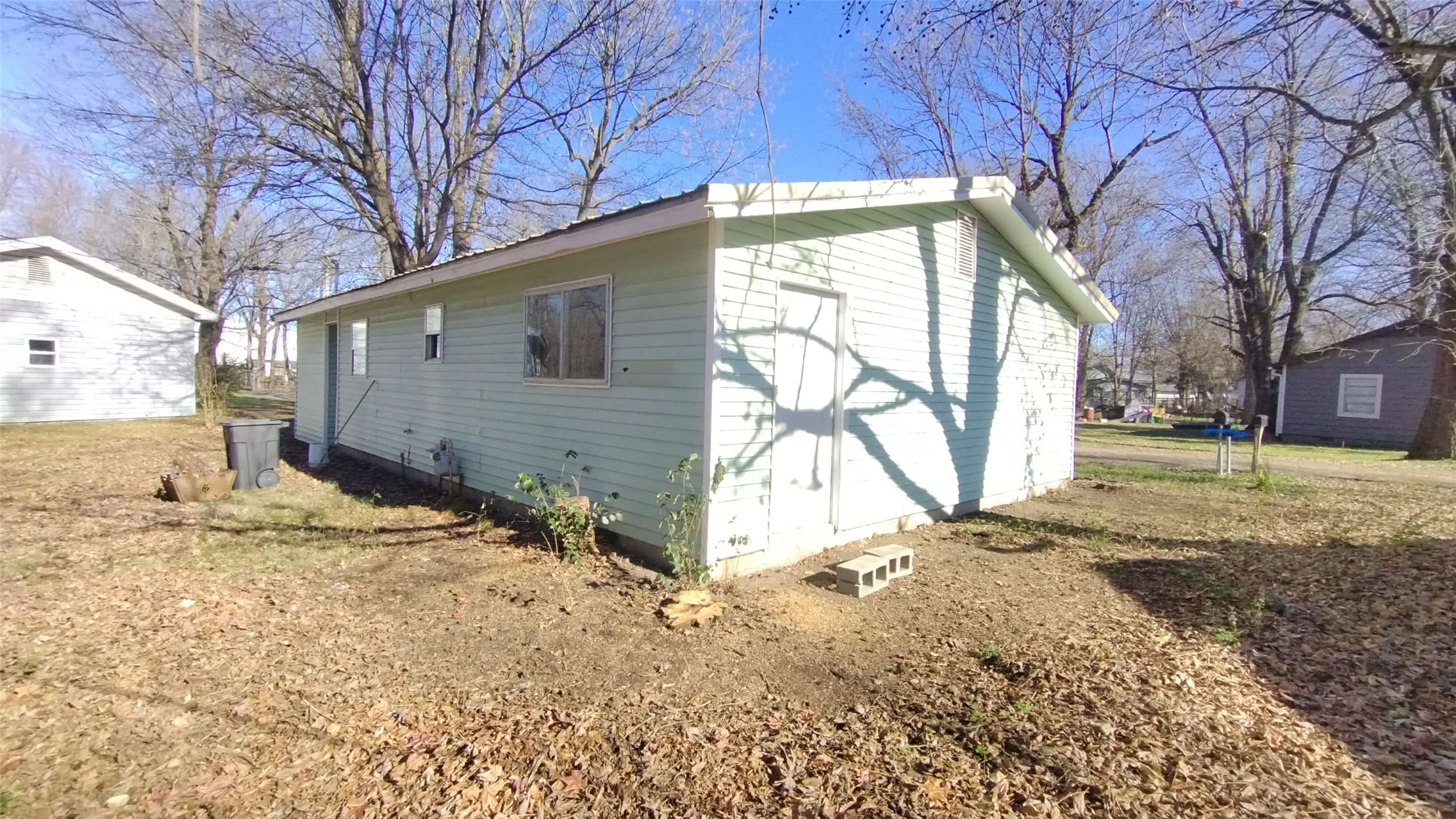 1358 Shady Lane Property Photo 21