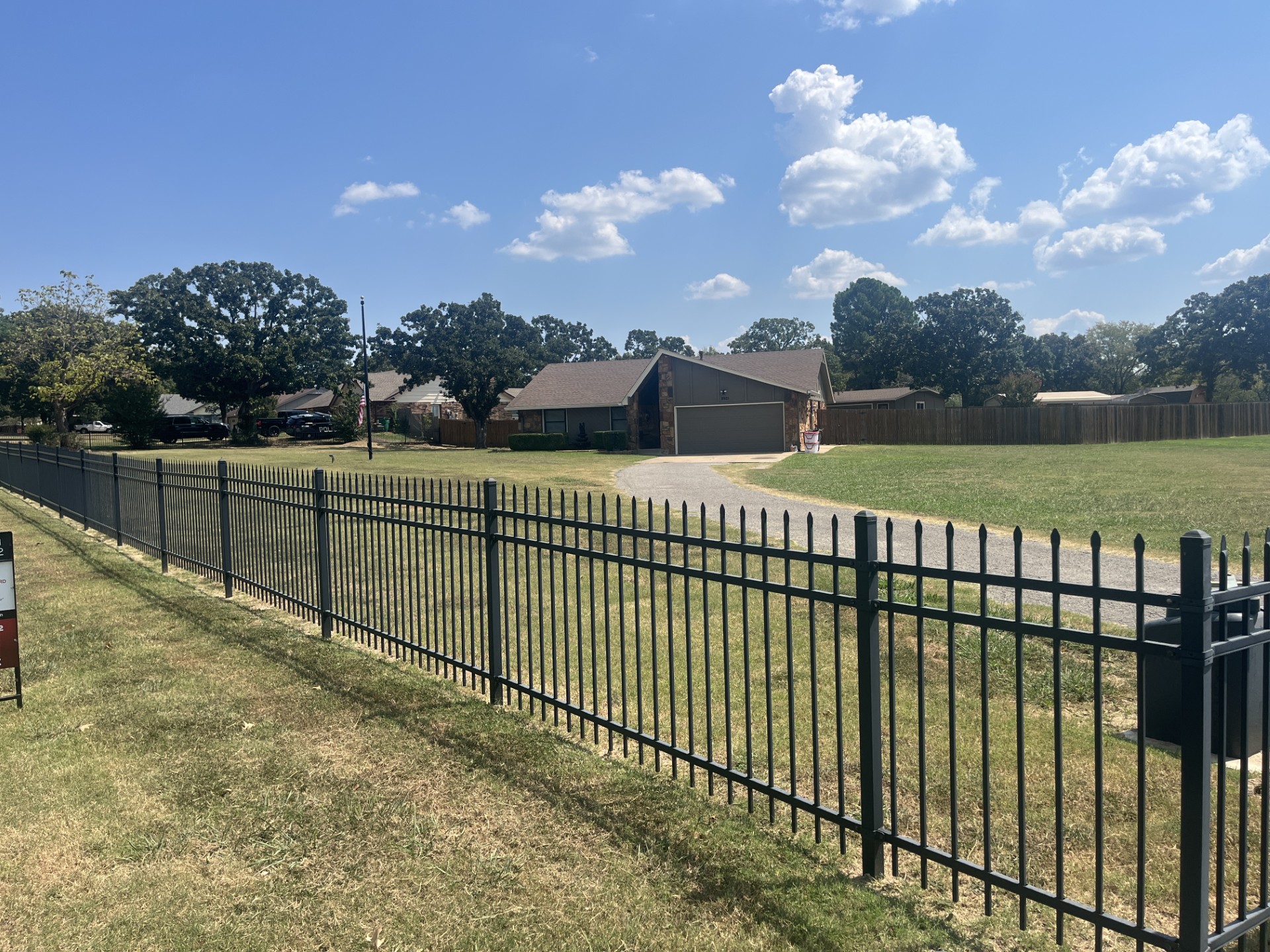 8921 Smith Circle Property Photo 2