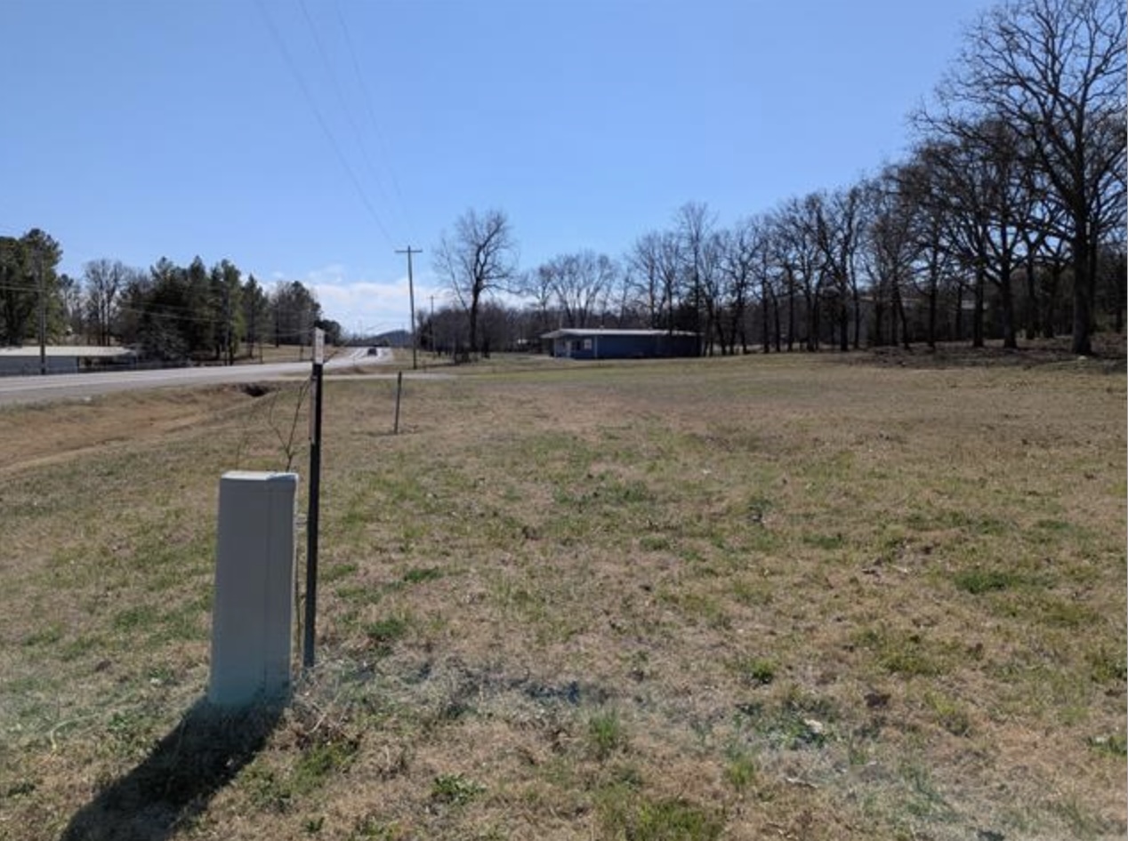 100 Highway Property Photo 4