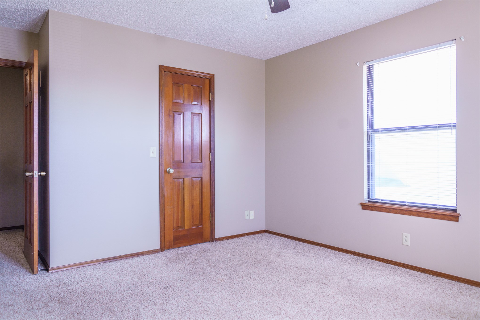 6716 Dover Court Property Photo 21