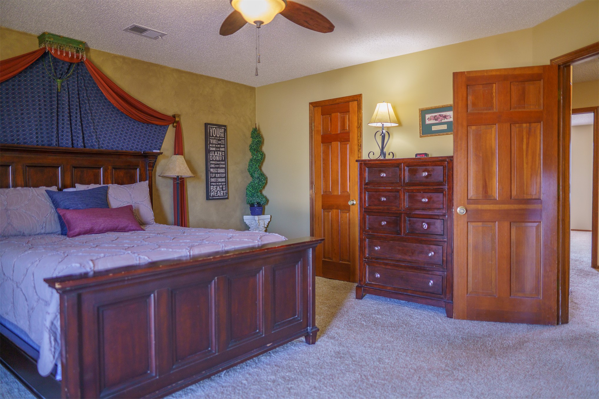 6716 Dover Court Property Photo 26