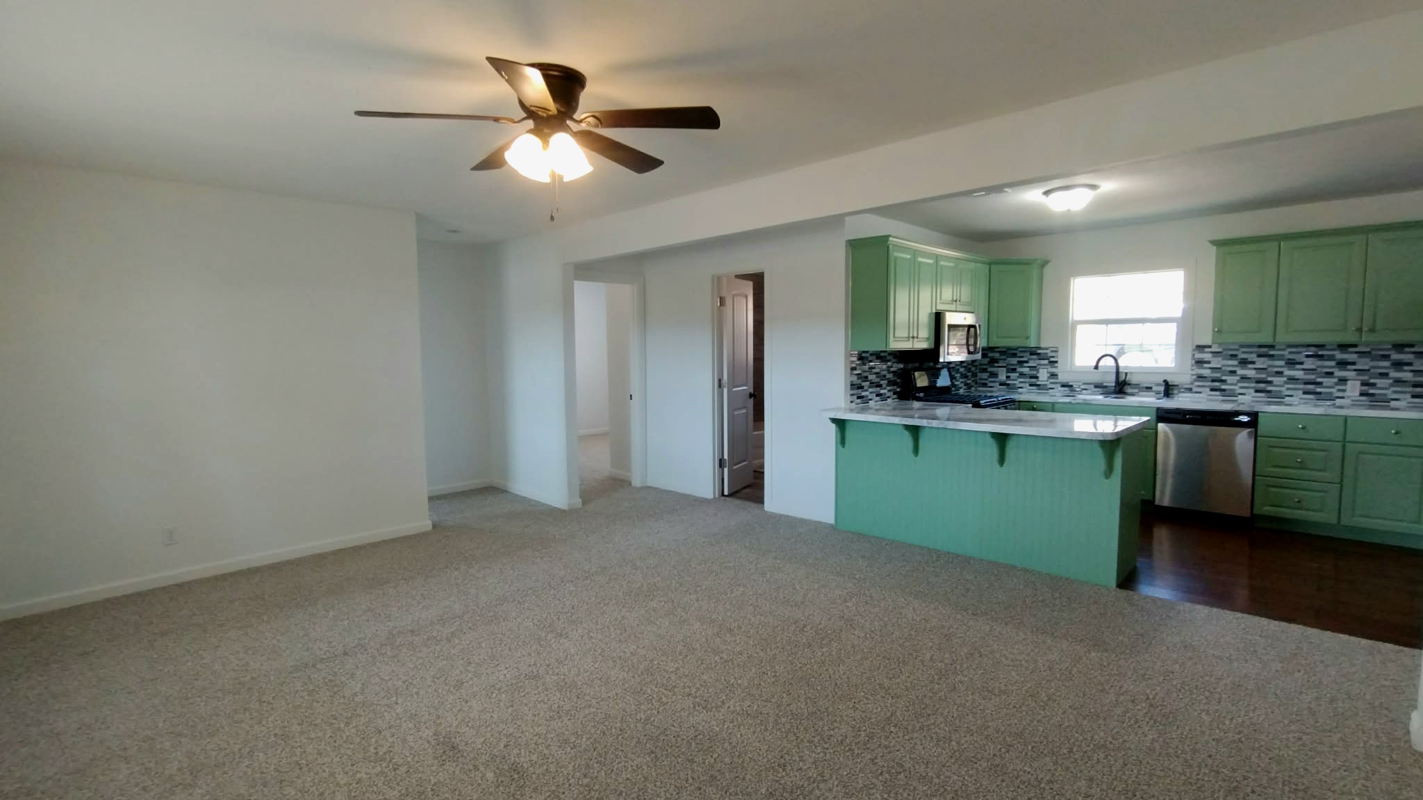 467353 W Hwy 62 Property Photo 5