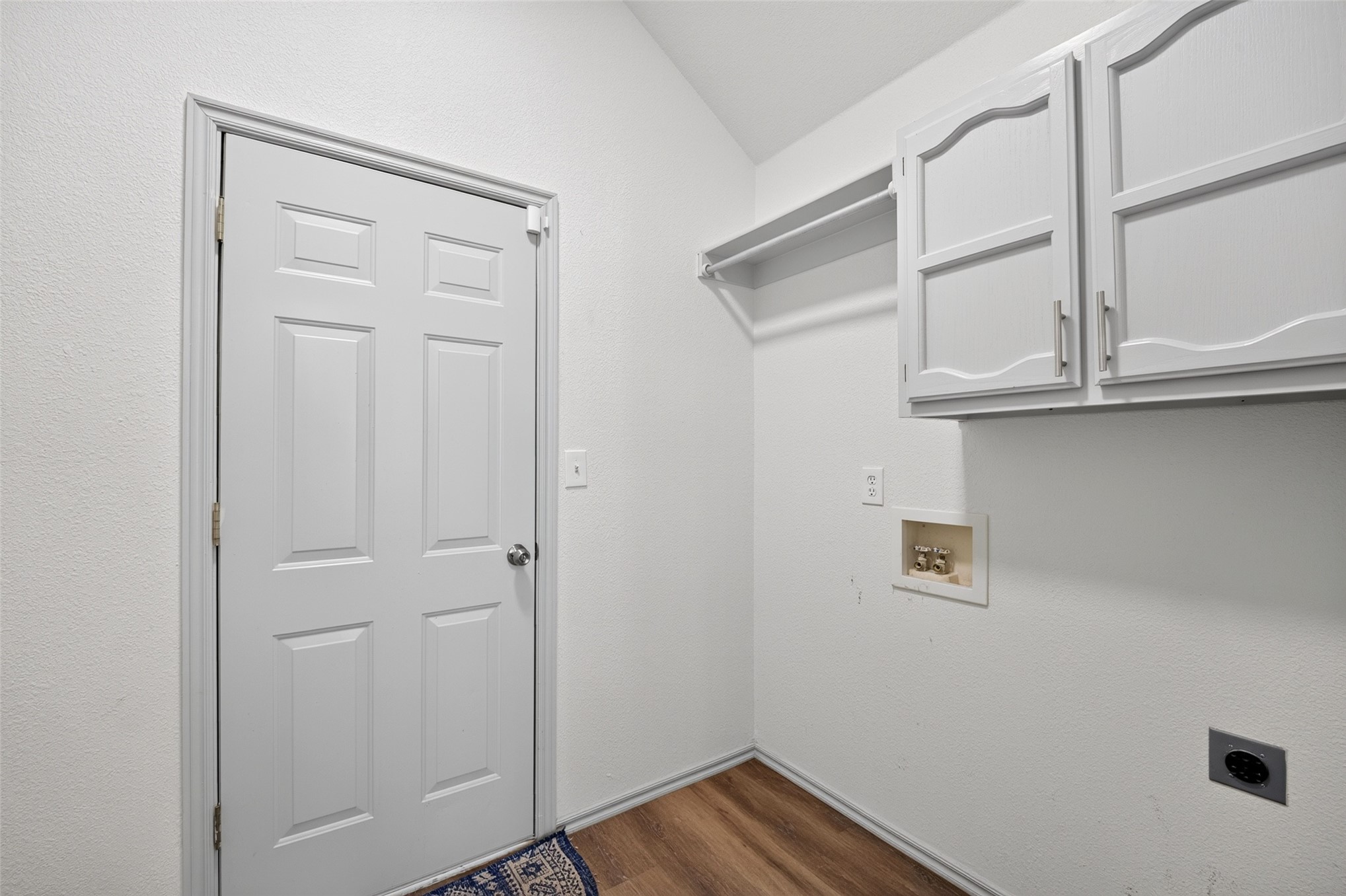 5400 S Maple Place Property Photo 27