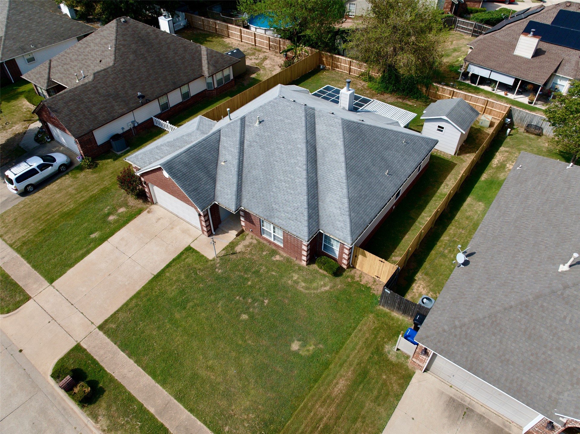 5400 S Maple Place Property Photo 35