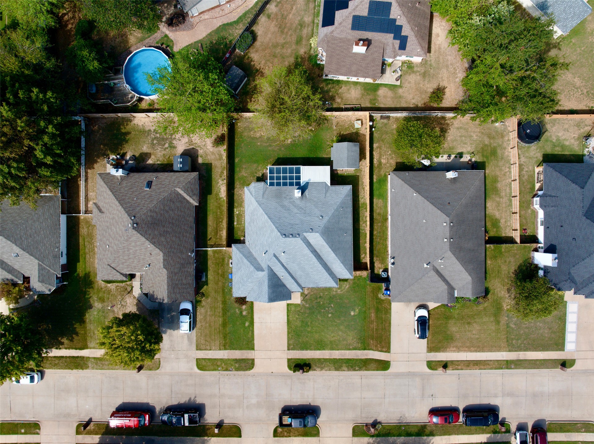 5400 S Maple Place Property Photo 36