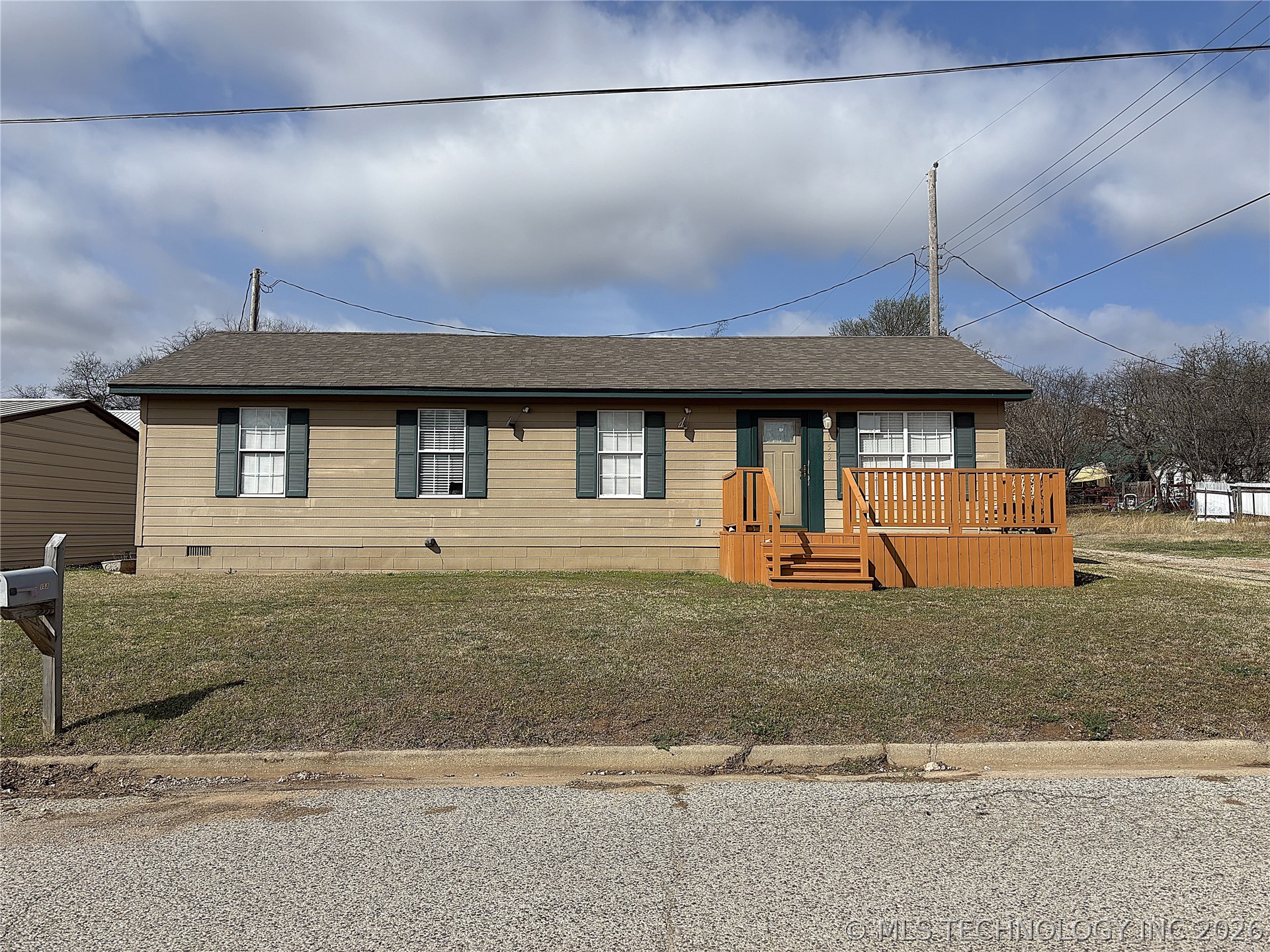 153 5th Street Property Photo 1