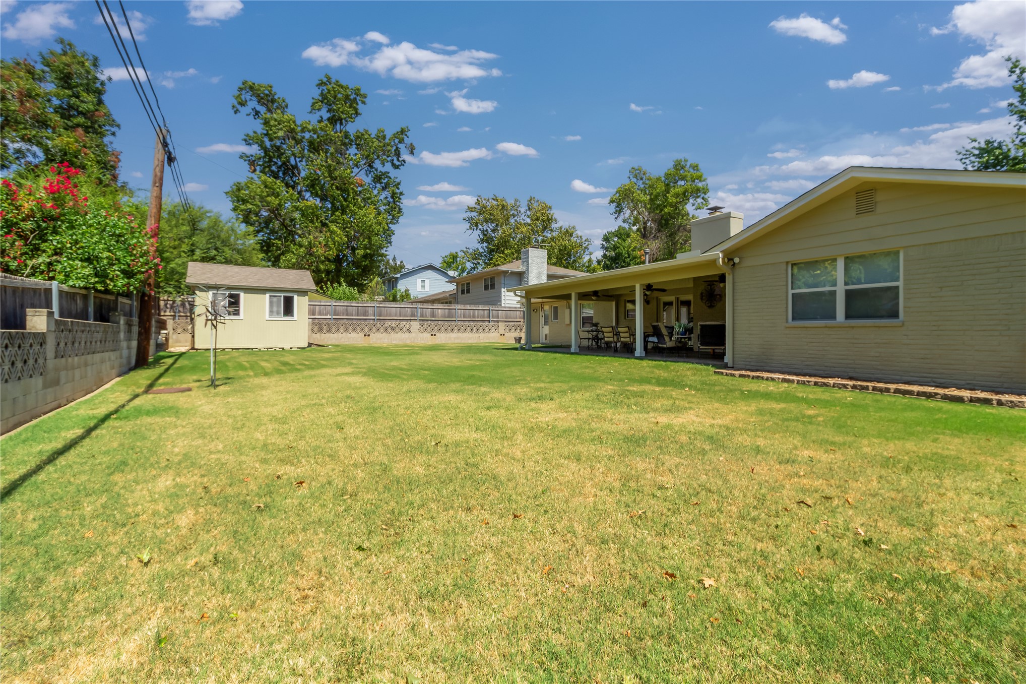 3740 S Darlington Avenue Property Photo 28