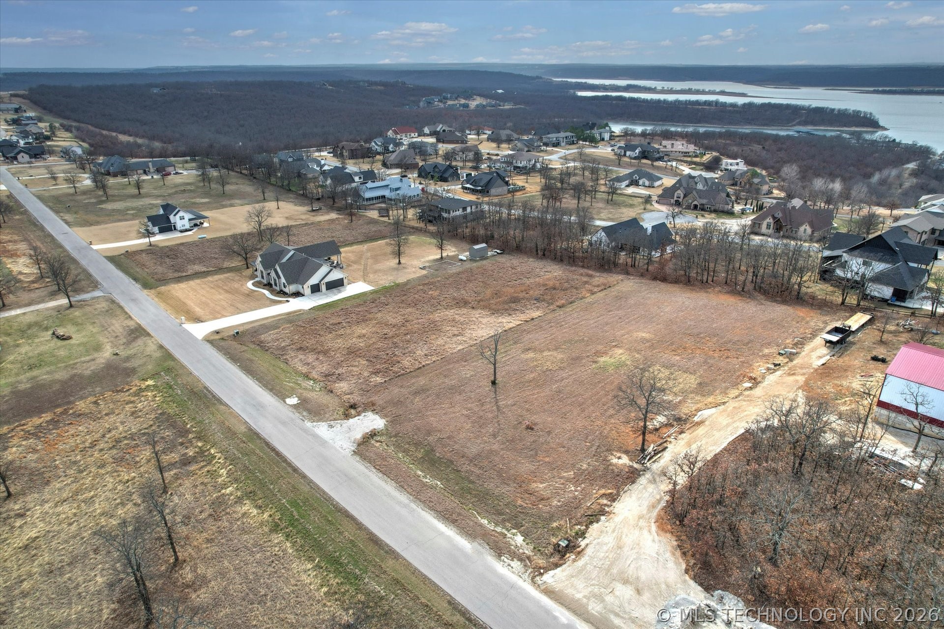 12586 Wilson Drive Property Photo 4