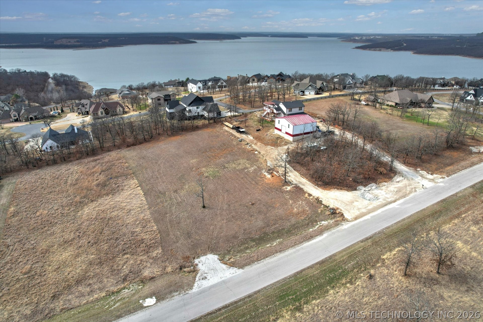 12586 Wilson Drive Property Photo 5