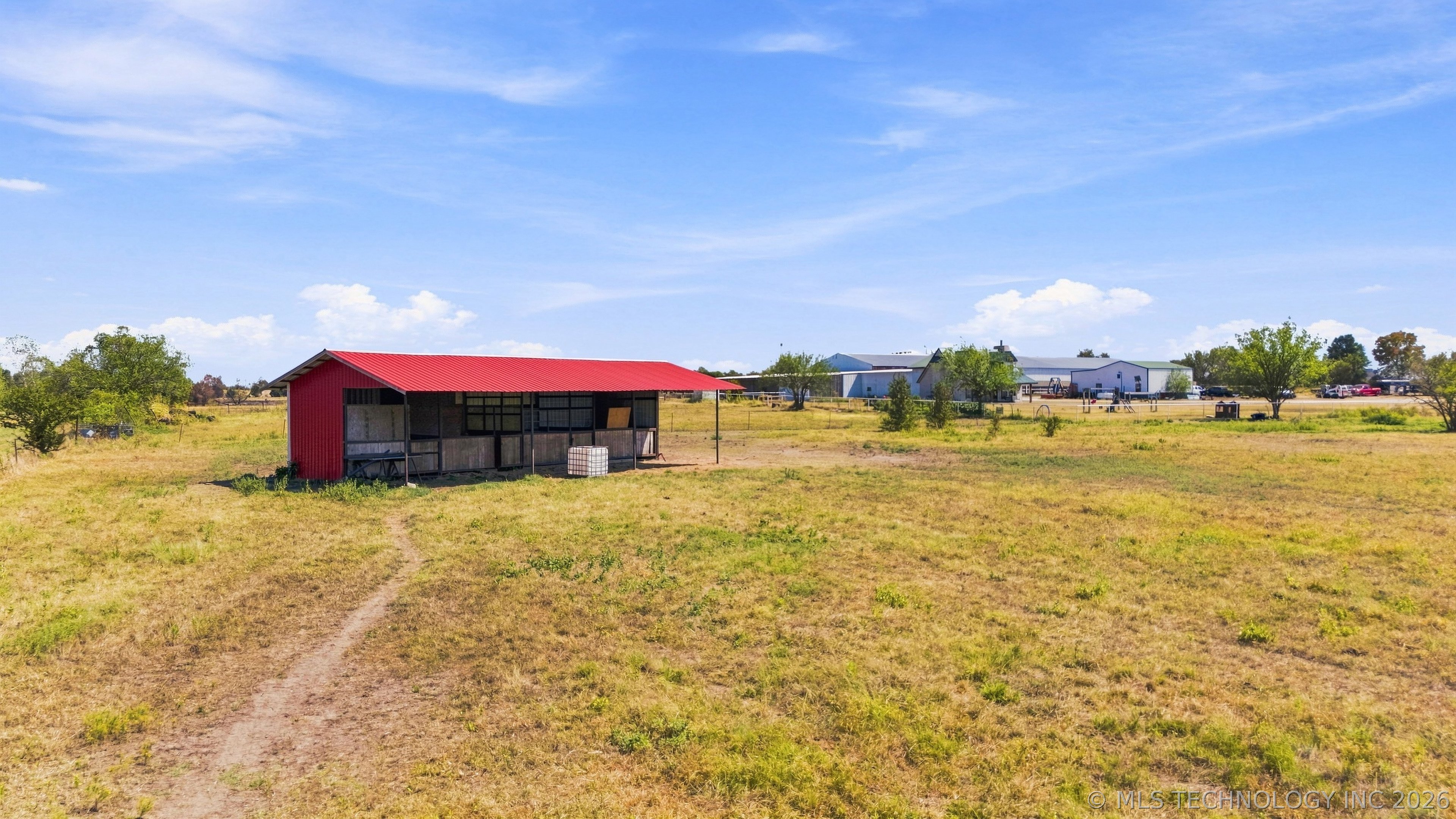 12183 Memorial Drive Property Photo 2