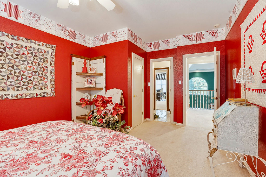 1009 Se County Road Property Photo 45