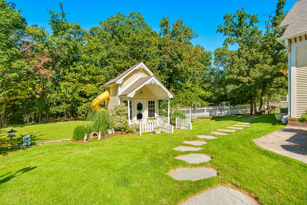 1009 Se County Road Property Photo 63