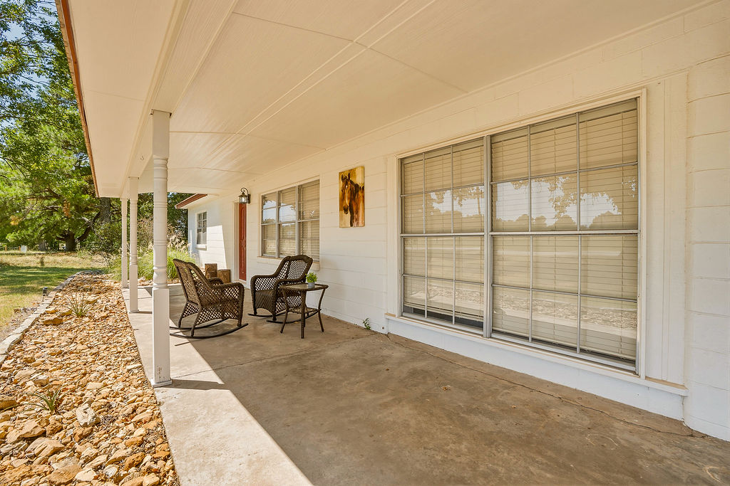 1009 Se County Road Property Photo 86