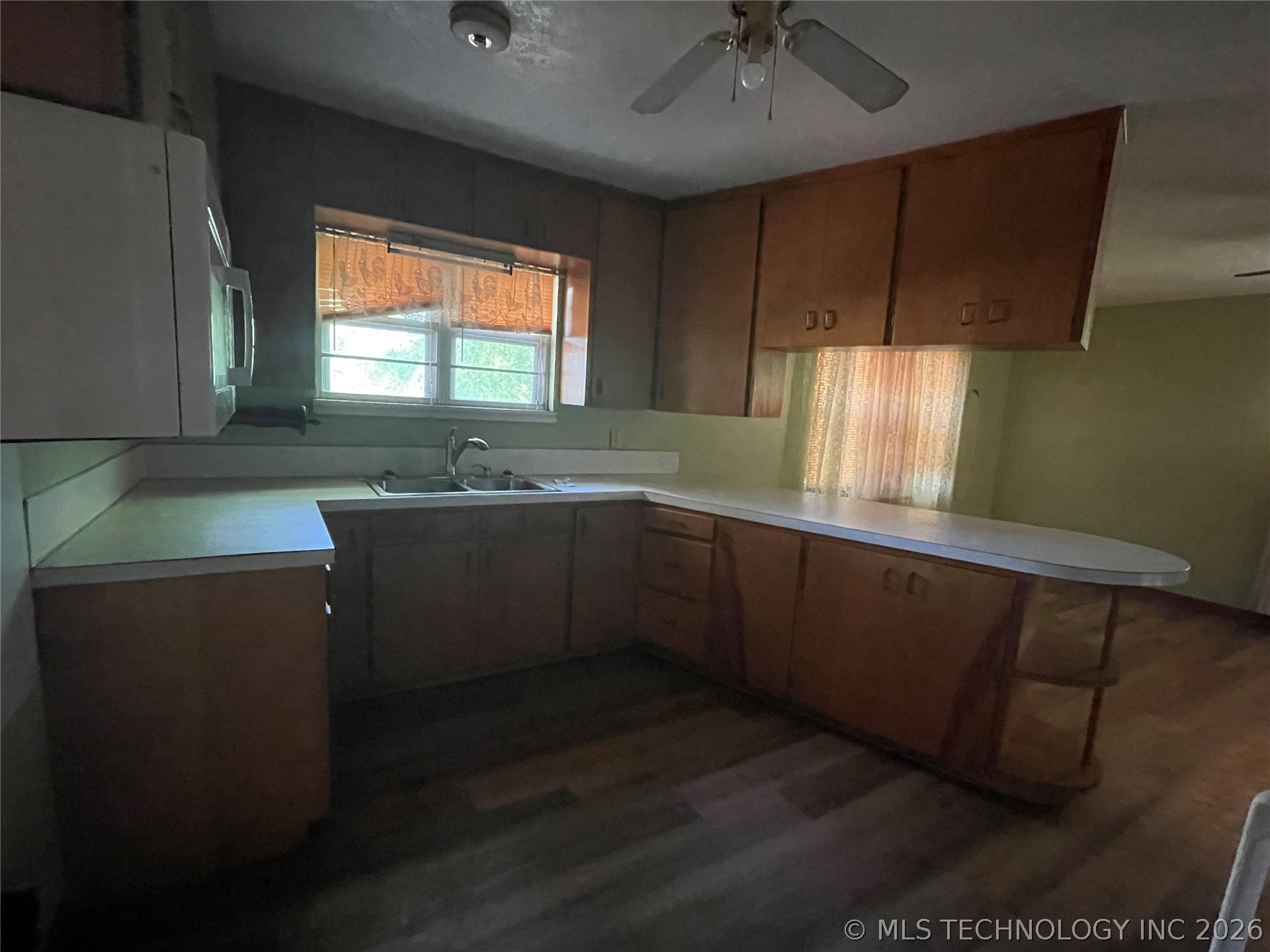 346 W 8th Street Property Photo 12