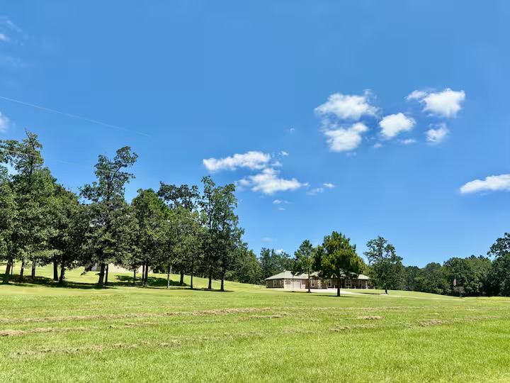 3316 E Stoneridge Road Property Photo 2
