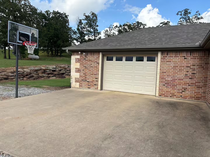 3316 E Stoneridge Road Property Photo 3