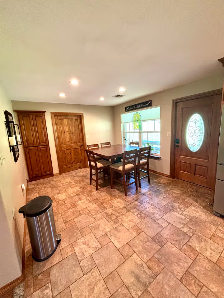 3316 E Stoneridge Road Property Photo 6
