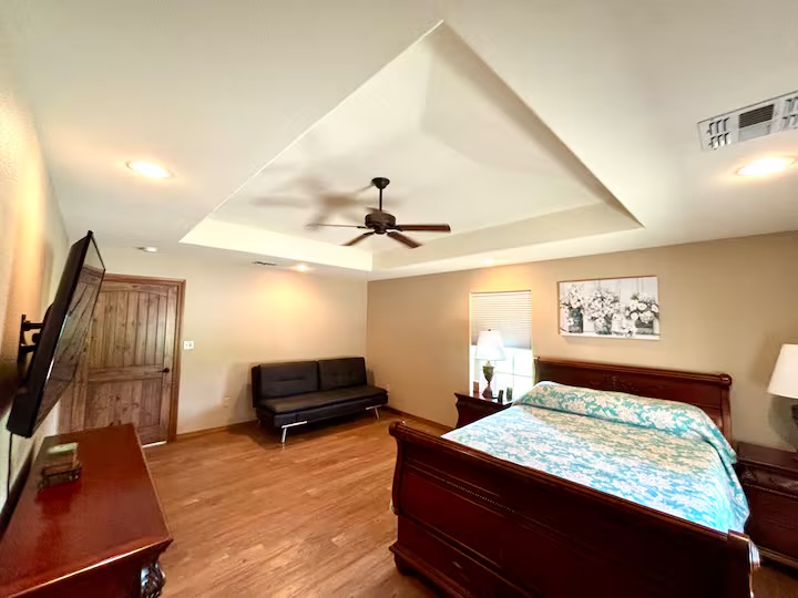 3316 E Stoneridge Road Property Photo 9