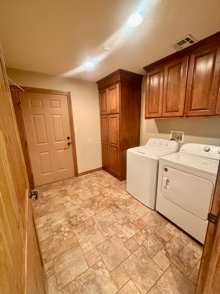 3316 E Stoneridge Road Property Photo 13