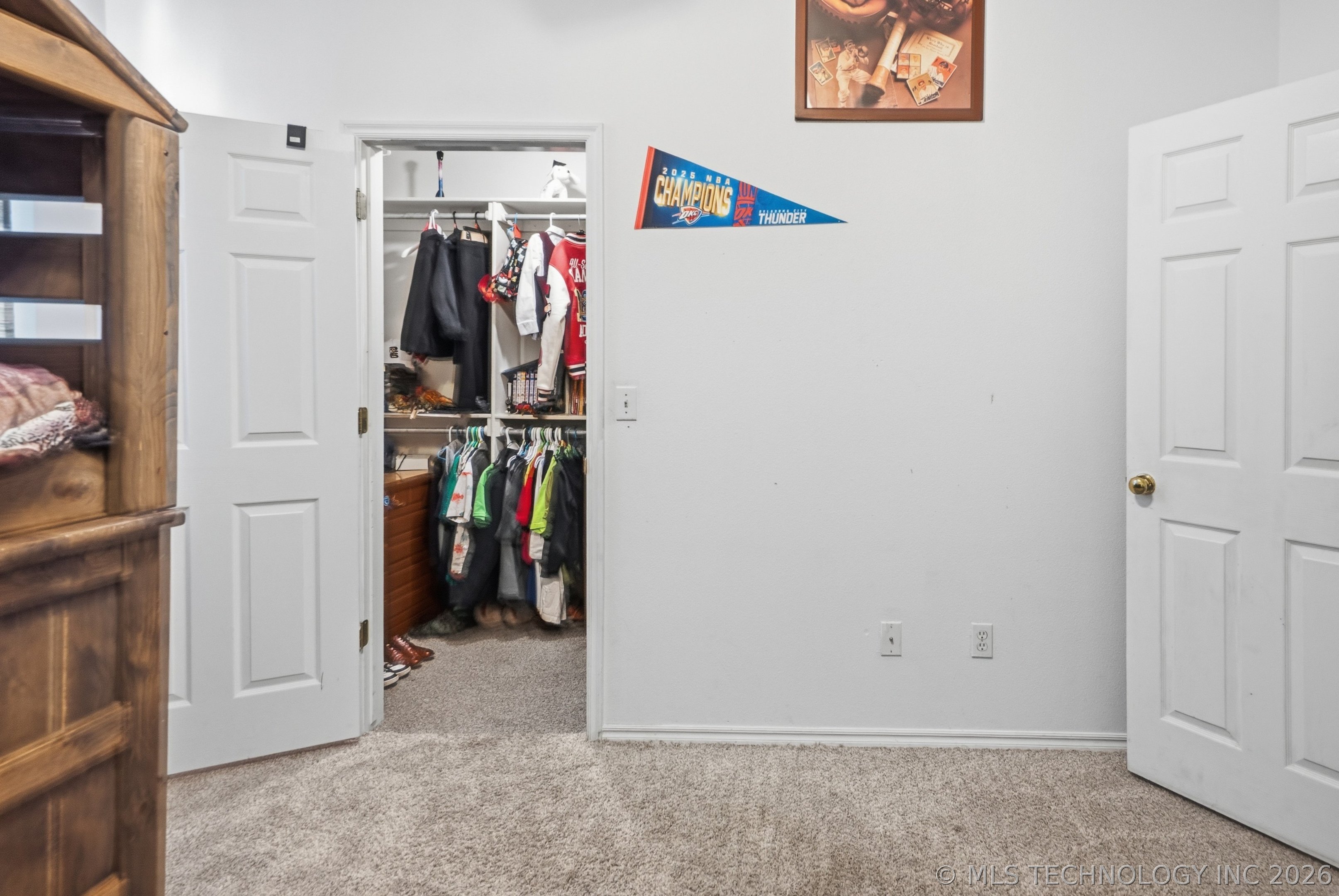 8140 E Silverado Road Property Photo 16
