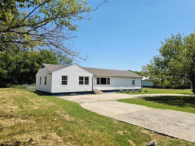 19271 S 4079 Road Property Photo 19