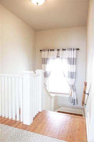 1303 E 17th Place Property Photo 21