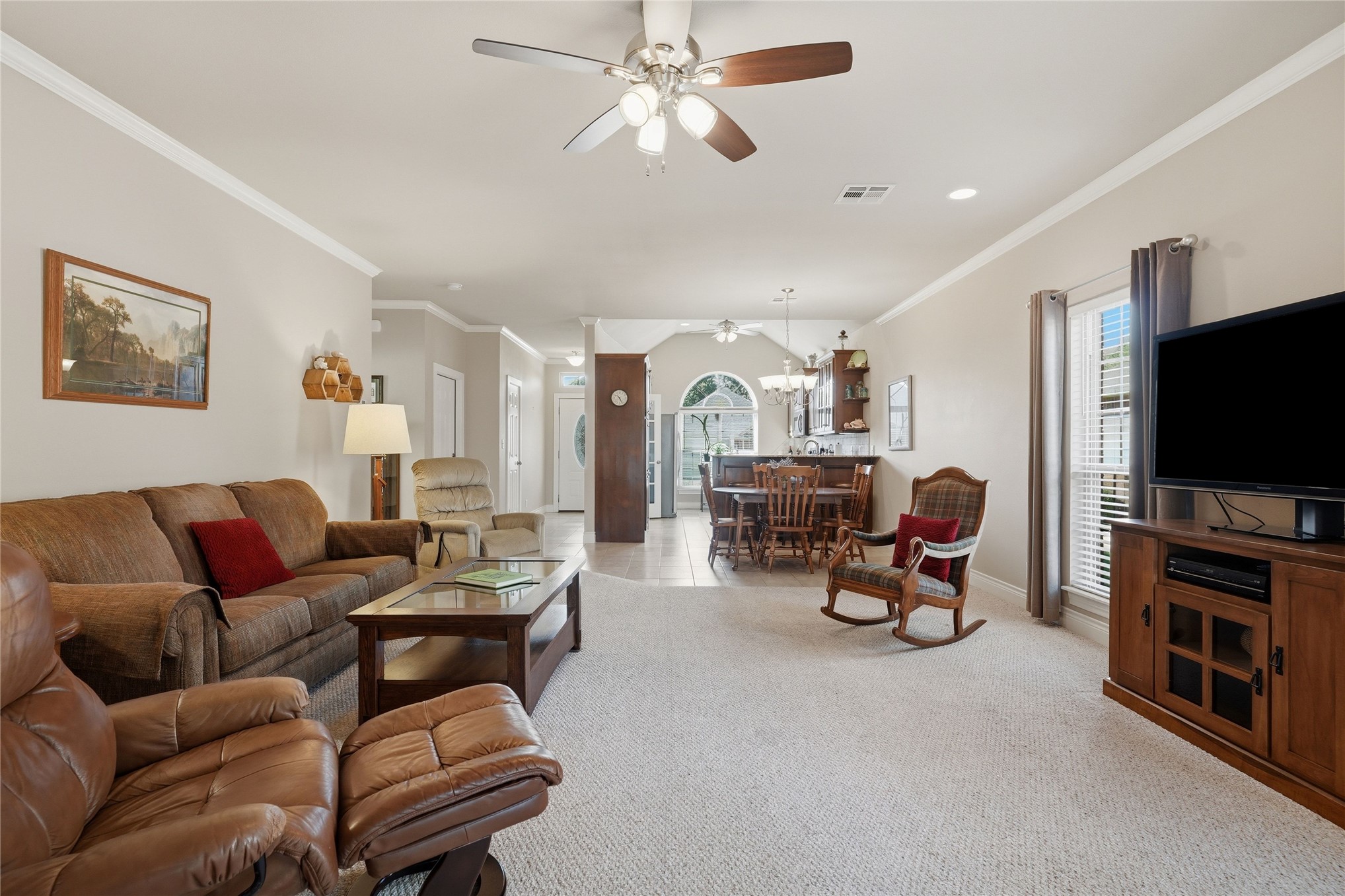 723 Woodland Avenue Property Photo 14