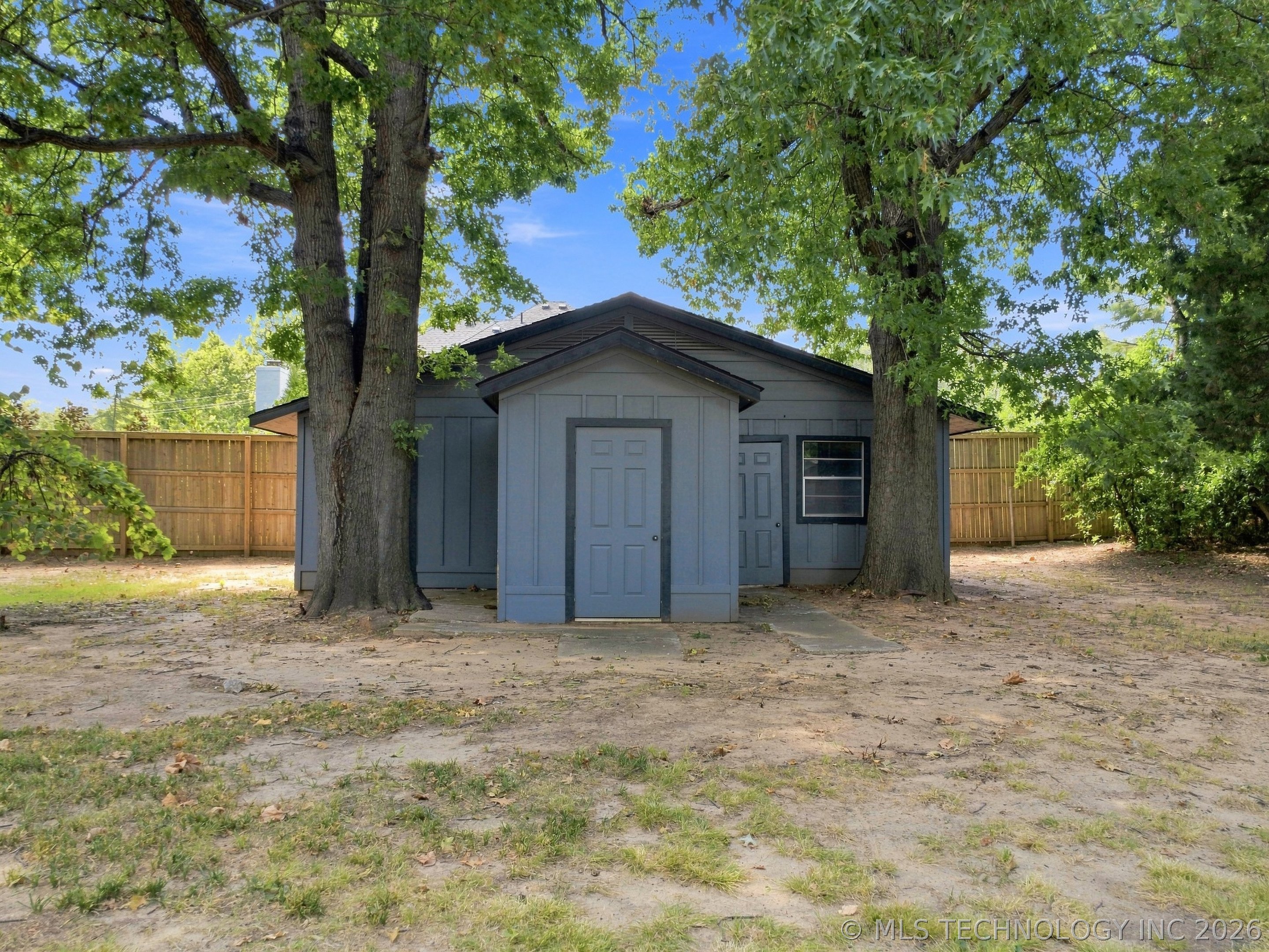 4650 S Columbia Place Property Photo 63