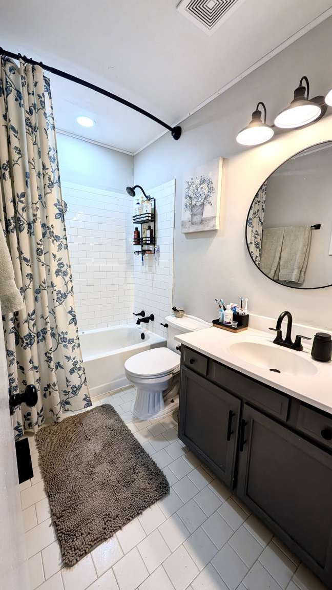 617 E Fort Worth Place Property Photo 20