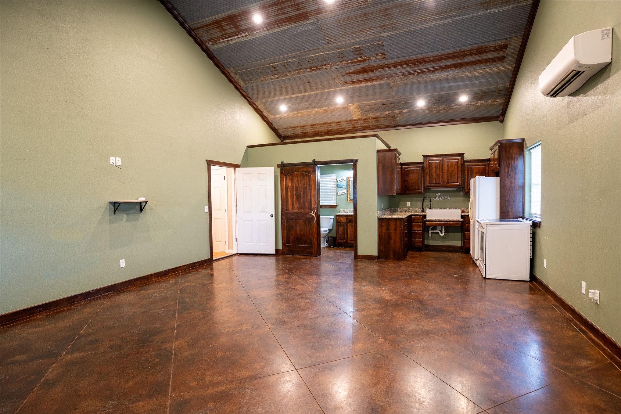 4763 Rock School Road S Property Photo 16