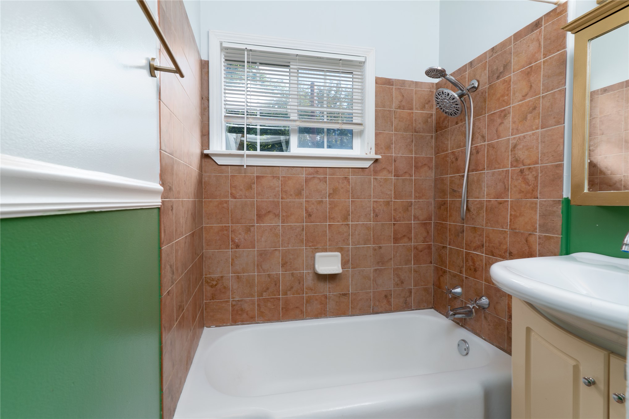 503 S Yale Street Property Photo 10