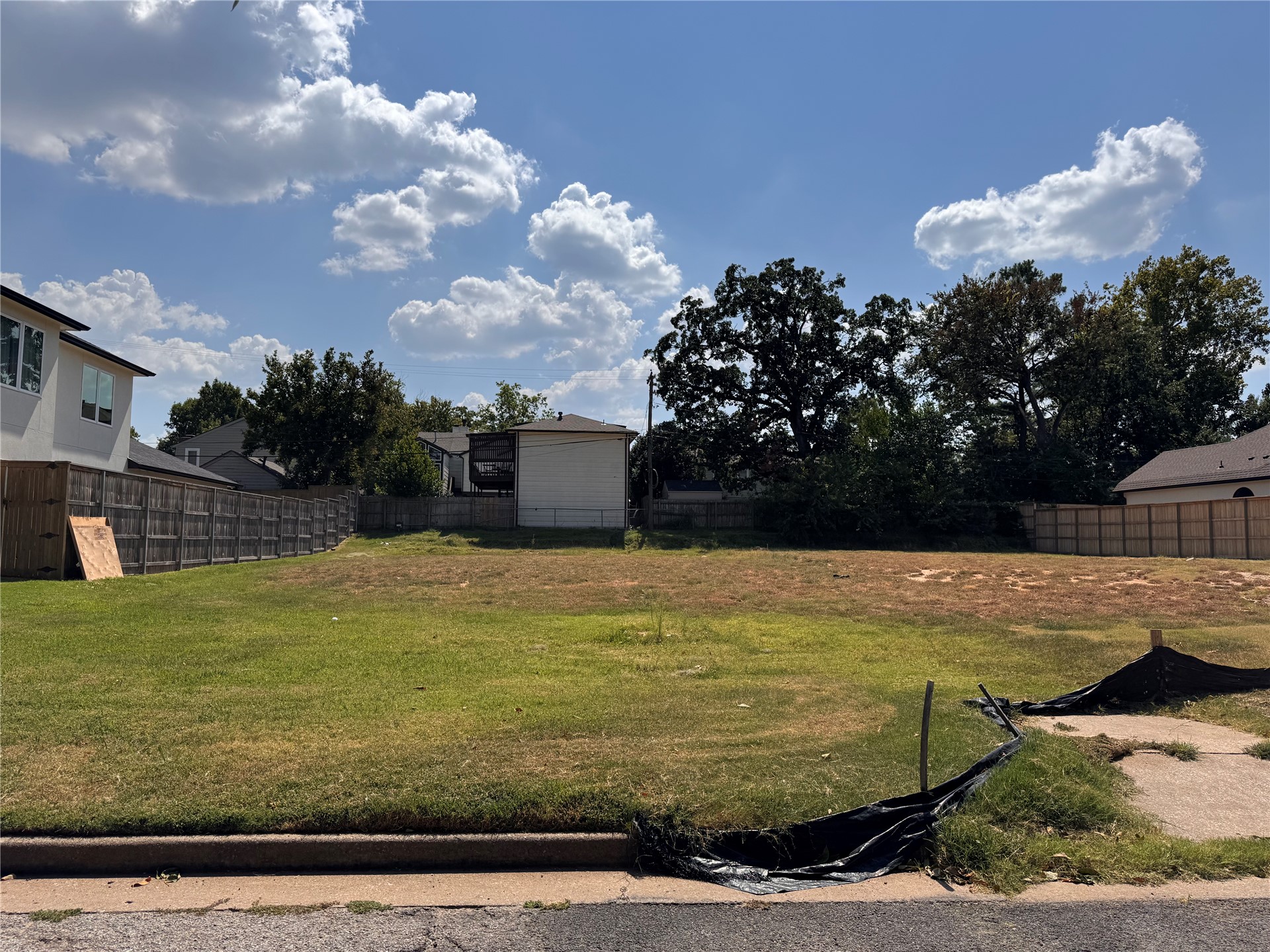 1236 30th Street Property Photo 1