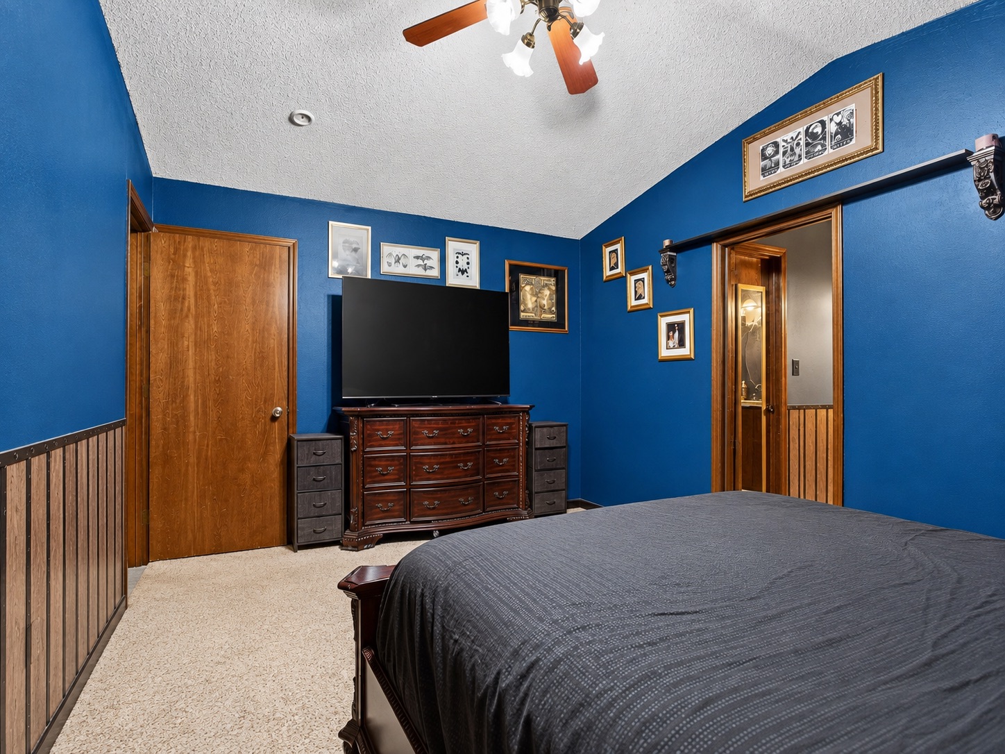 11412 S Douglas Avenue Property Photo 32