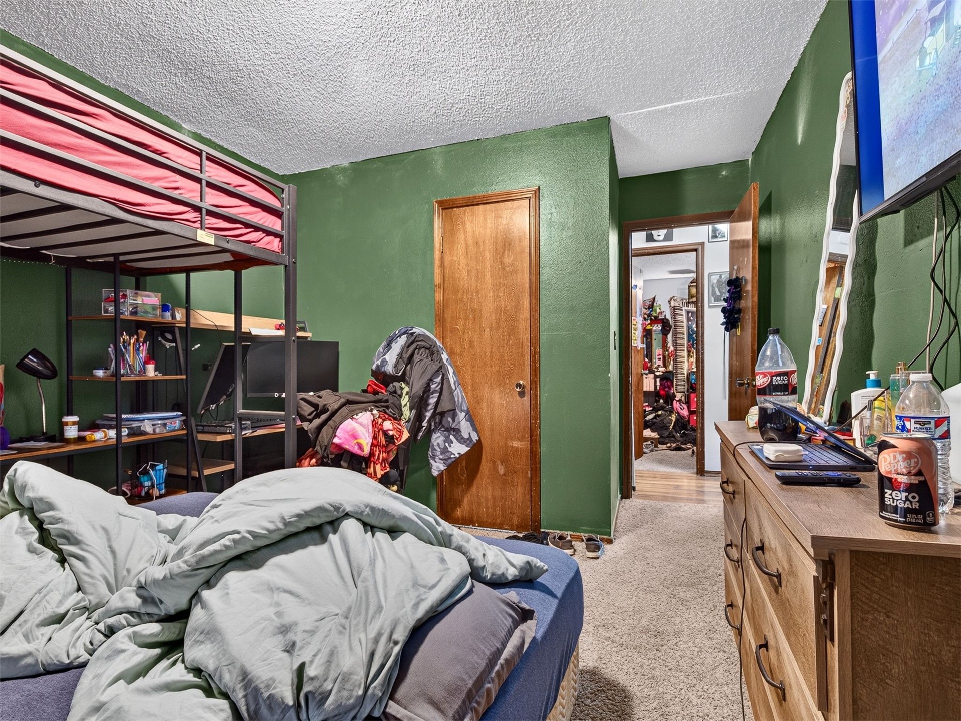 11412 S Douglas Avenue Property Photo 42