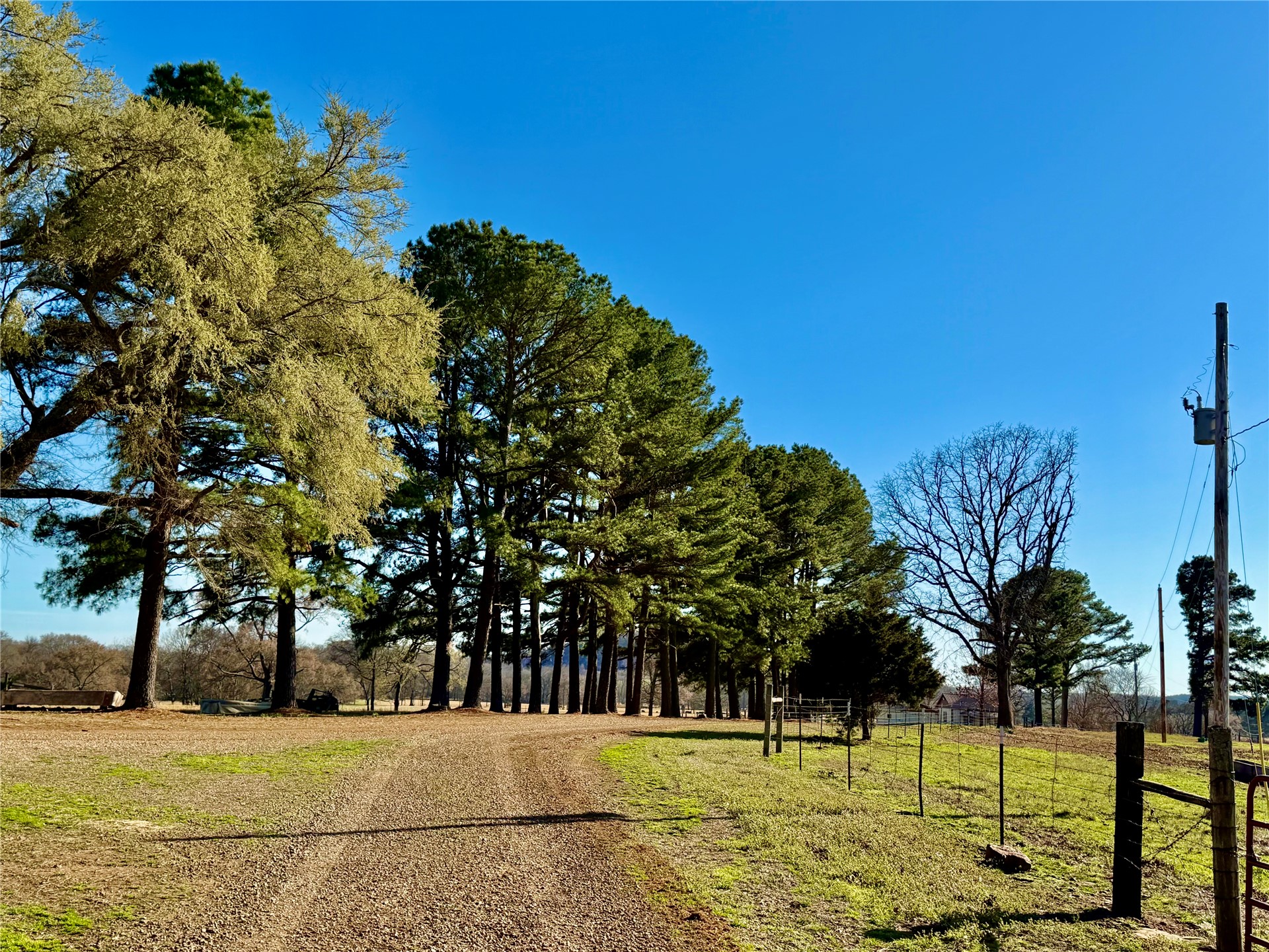 104001 S 4480 Road Property Photo 6