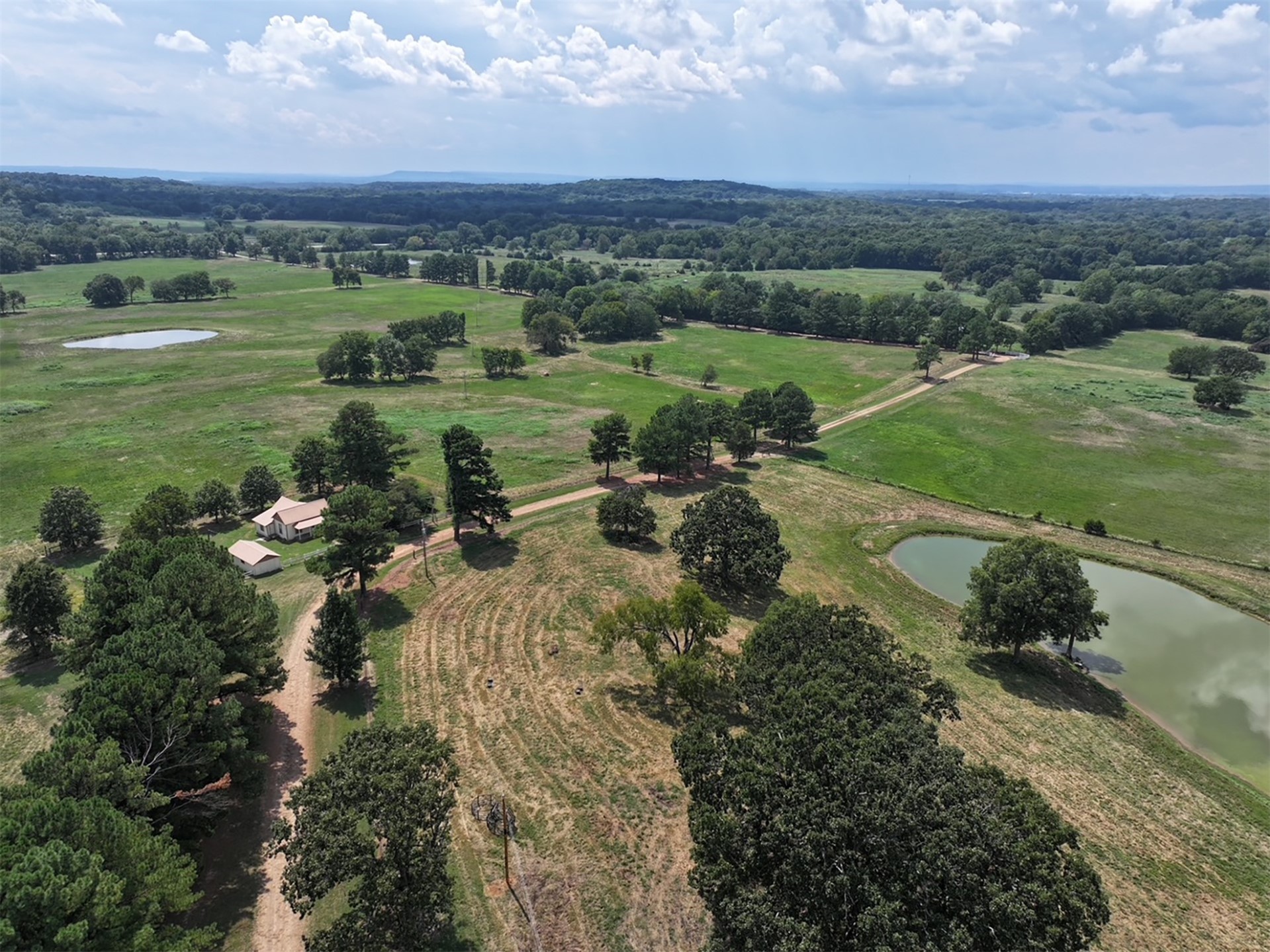 104001 S 4480 Road Property Photo 17