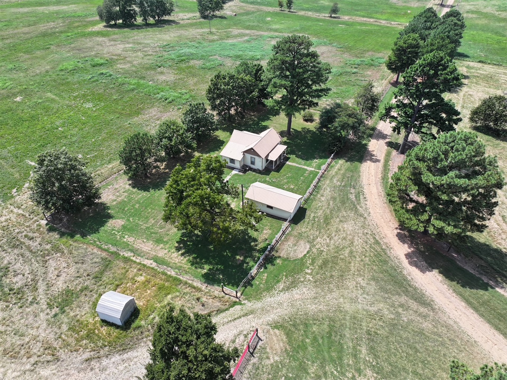 104001 S 4480 Road Property Photo 19