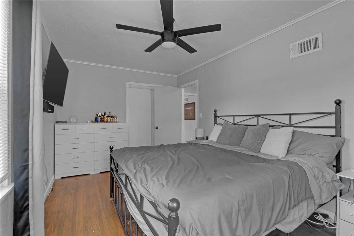 4937 S Quincy Avenue Property Photo 26