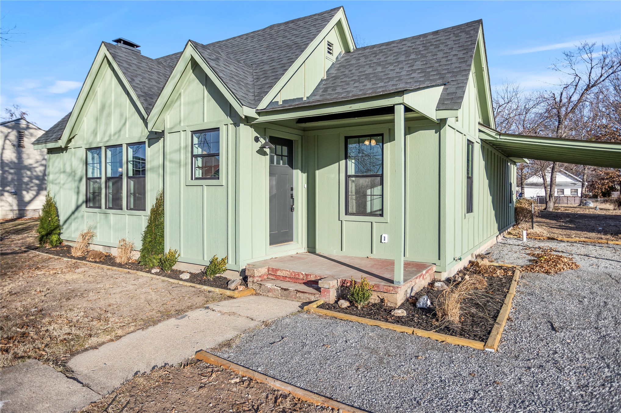 117 S Vann Street Property Photo 4
