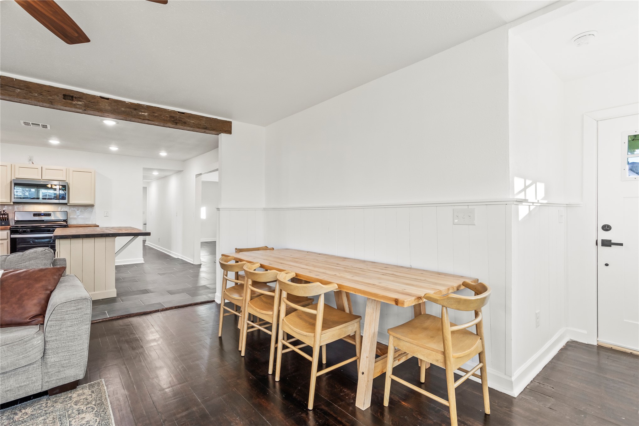 117 S Vann Street Property Photo 10