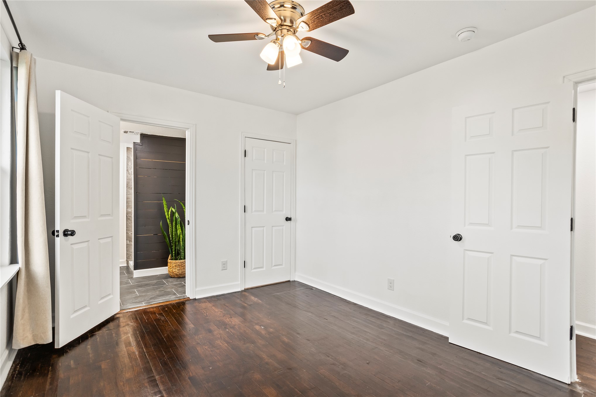 117 S Vann Street Property Photo 23