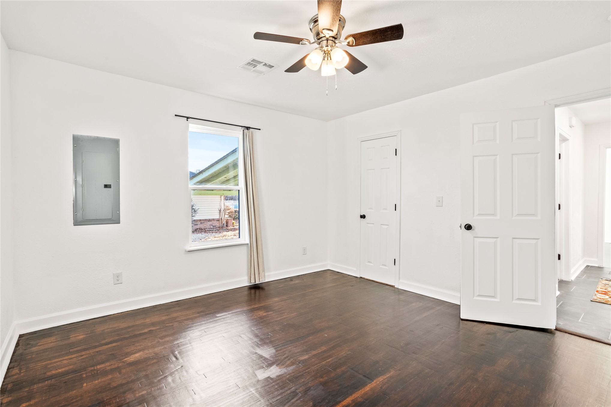117 S Vann Street Property Photo 34