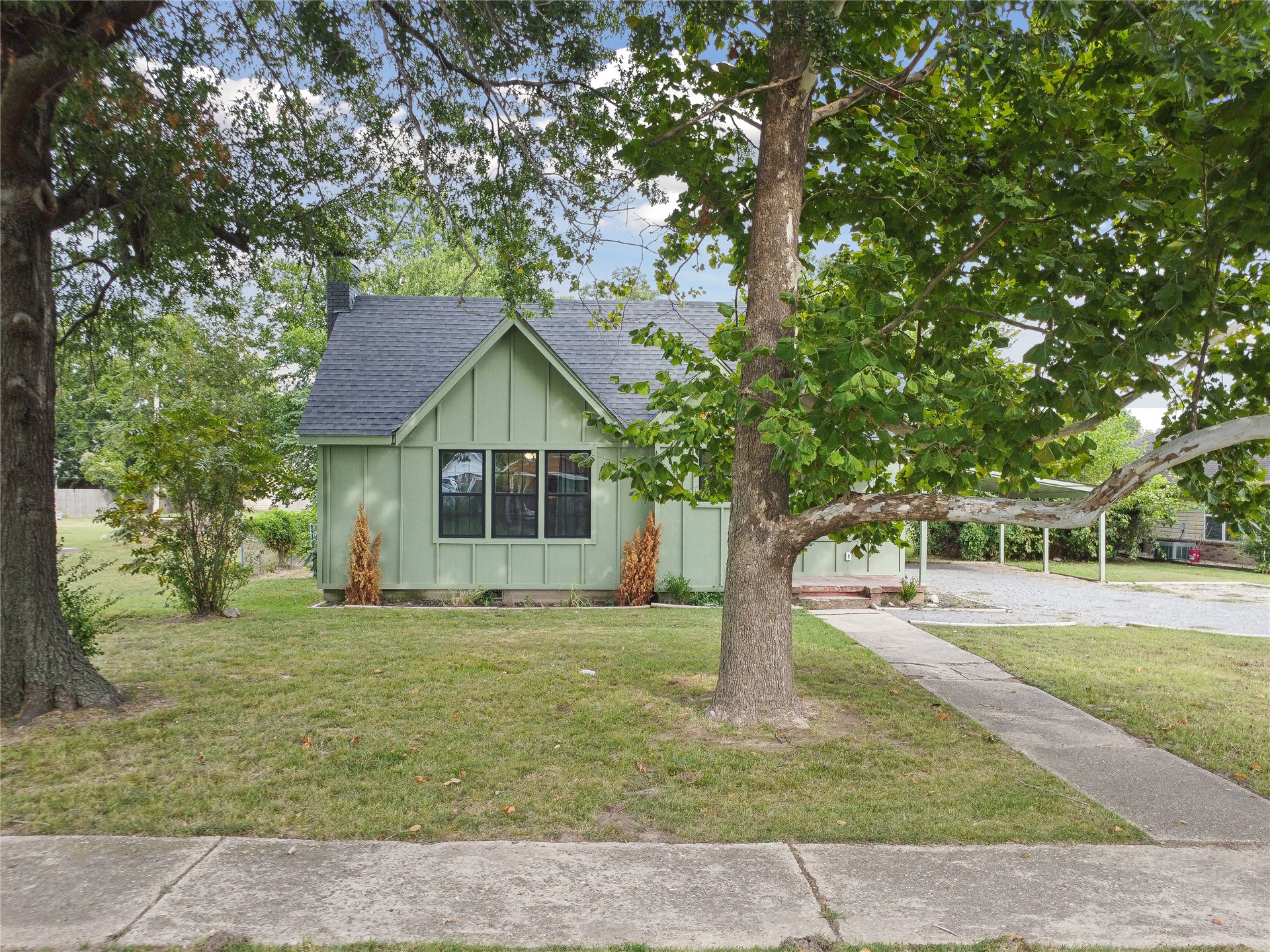117 S Vann Street Property Photo 46