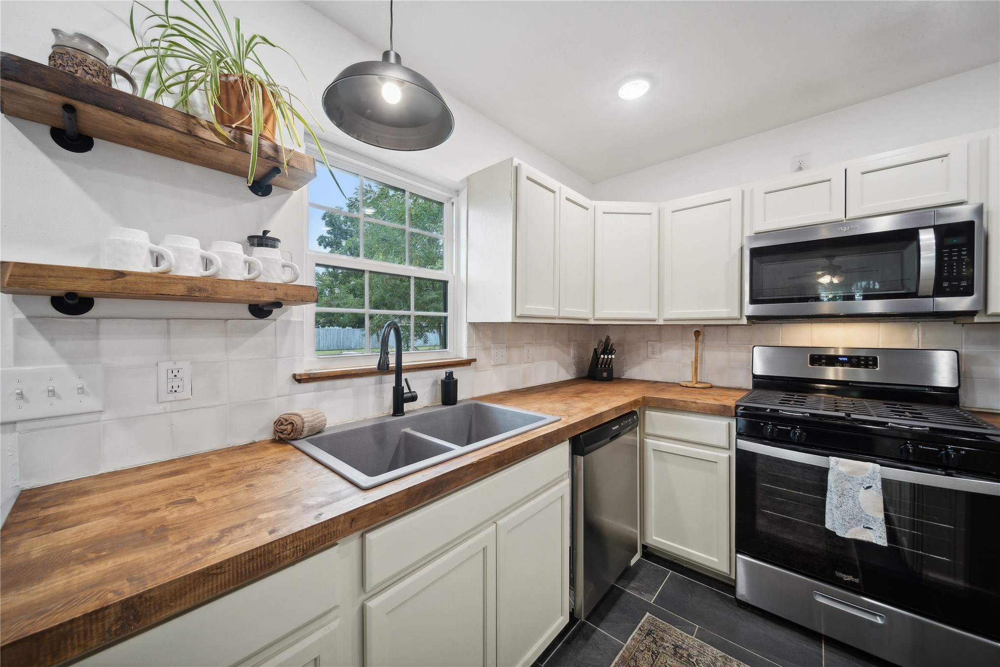 117 S Vann Street Property Photo 60