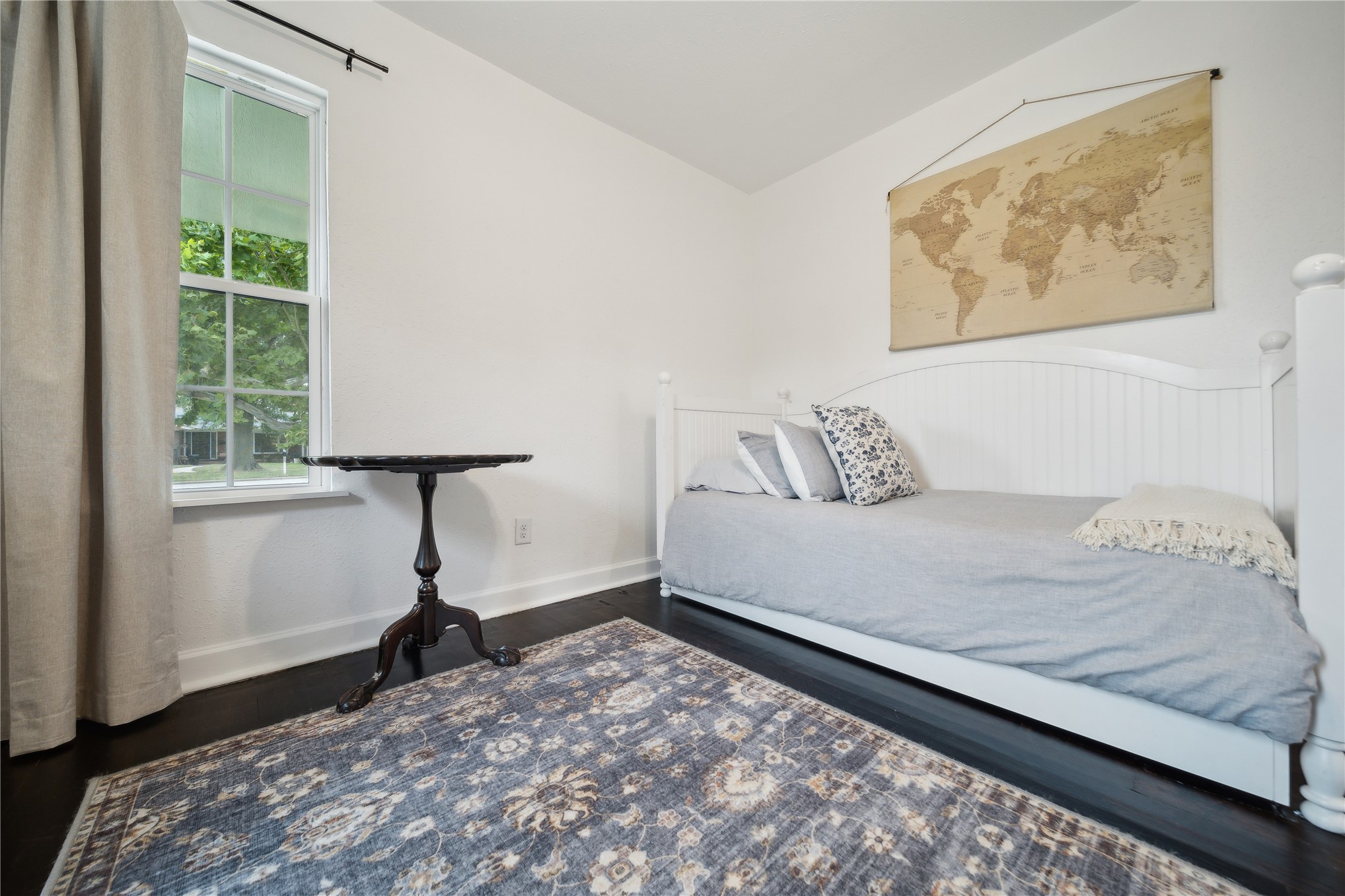 117 S Vann Street Property Photo 77