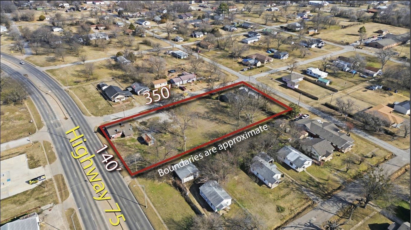 419 N Wood Drive Property Photo 4