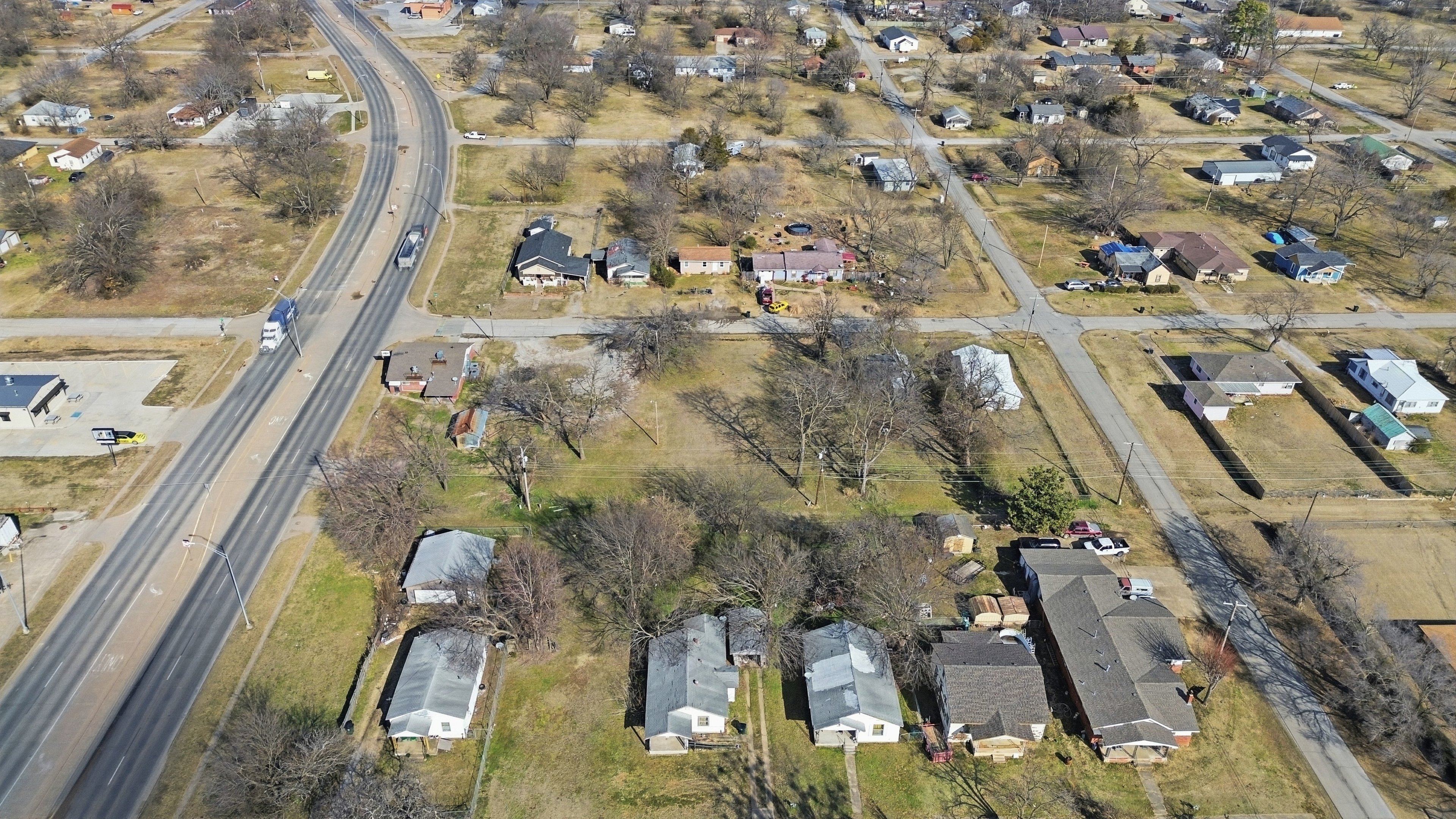 419 N Wood Drive Property Photo 14